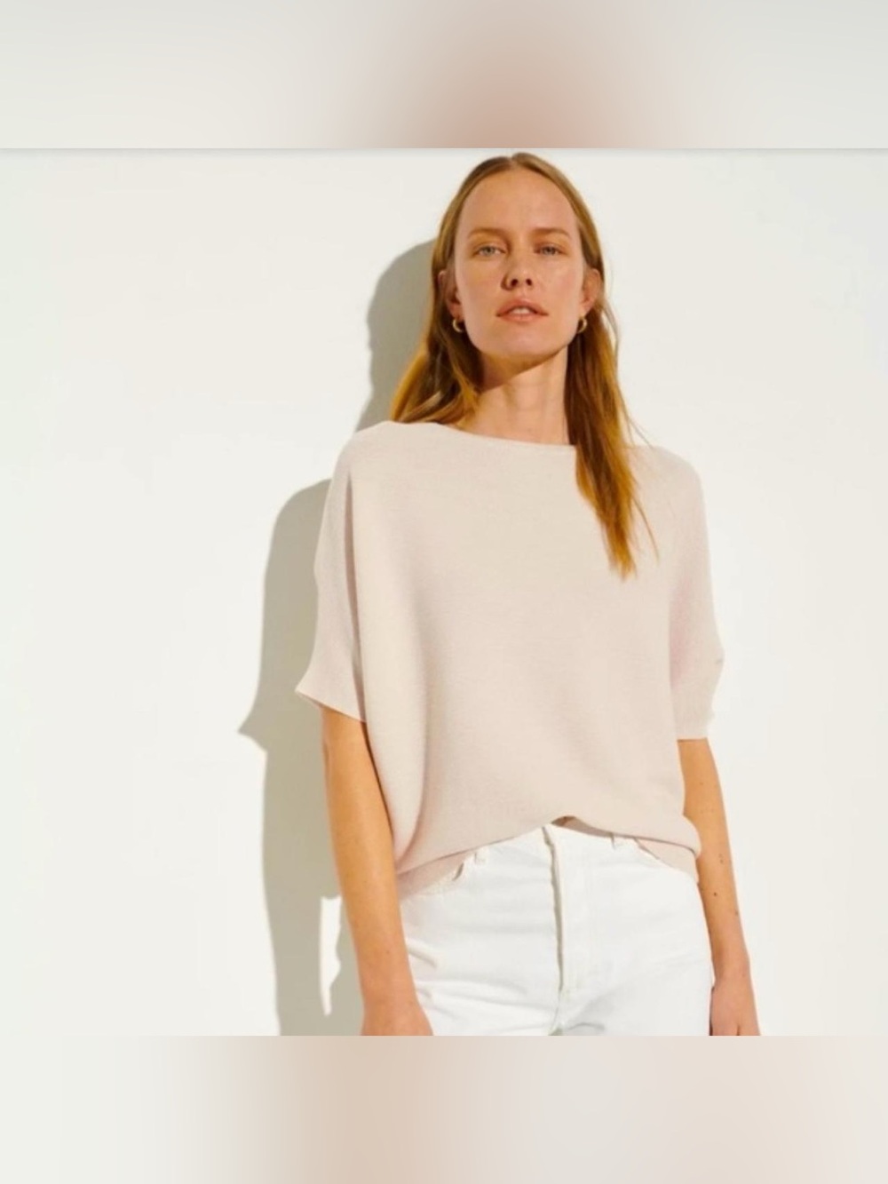 The Reset R Label Essential Pullover, size S/M